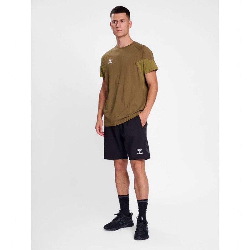 Hummel Travel Korte Broek Heren Zwart | 334628-230