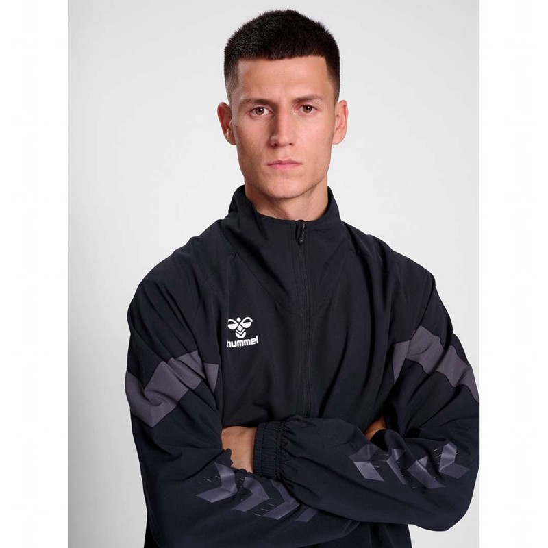 Hummel Travel Woven Jassen Heren Zwart | 192753-346